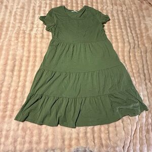Time and Tru Olive Green Tiered Short Sleeve Dress